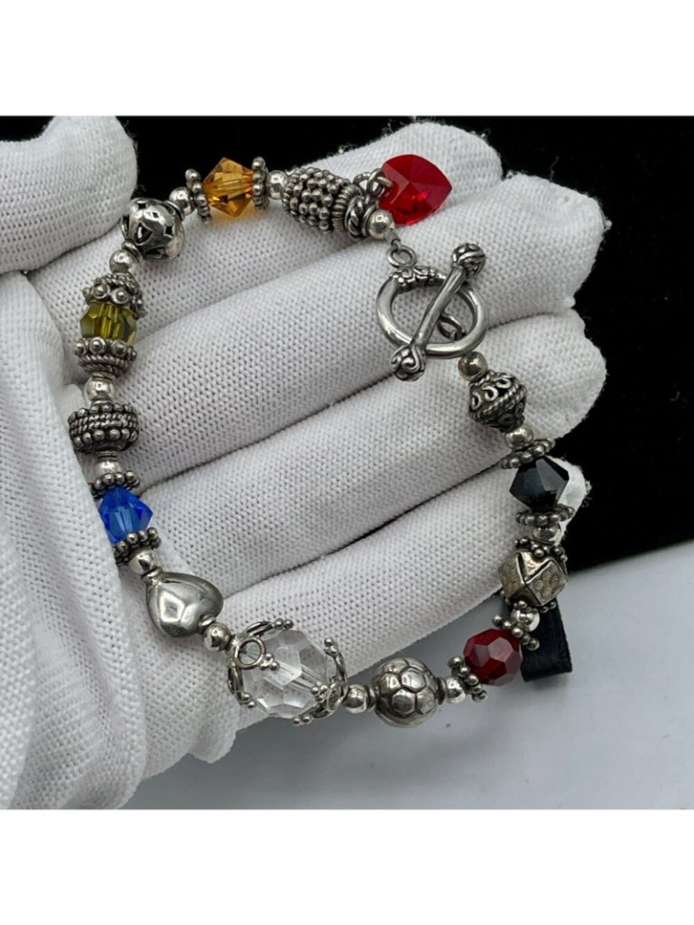 Holiday Necklace + Bracelet Set by Cookie Lee, Glass Bead Bracelet, Angel Brooch - Picture 10 of 12